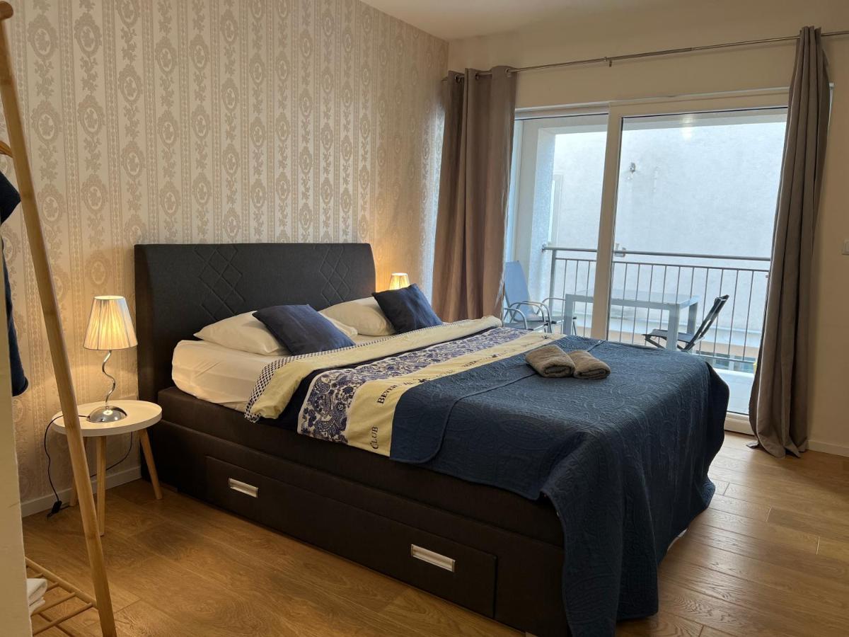 Studio Apartment Marina Mel Novi Vinodolski Exterior photo